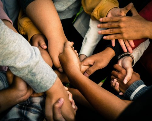 marlis-trio-akbar-eMB60hNHFL8-unsplash